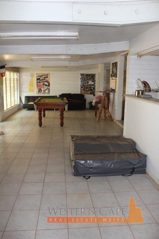201412181621590.Back Area.jpg?property_id=69